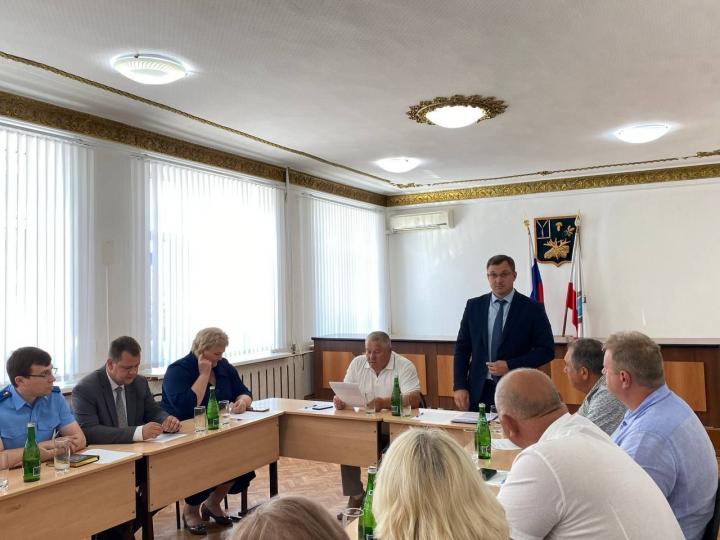 Глава Базарно-Карабулакского района внезапно покинула пост