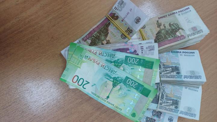 С саратовской фирмы взыскали долгов на более 6 миллионов рублей