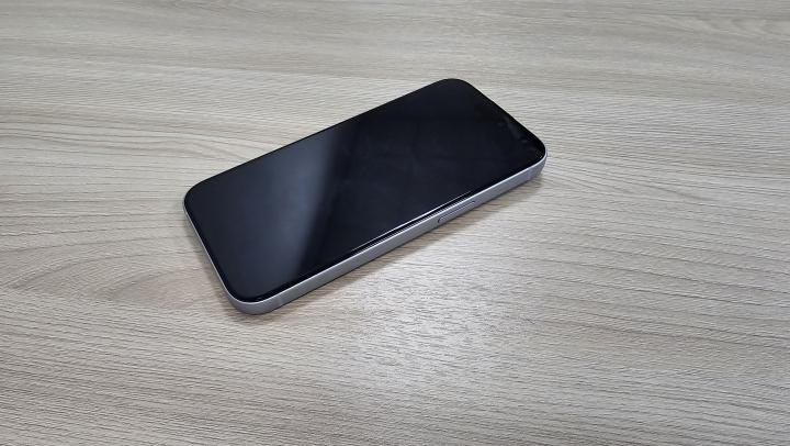 В Балакове приставы взыскали ущерб с двух молодых аферистов, разыгравших «дочку в беде»