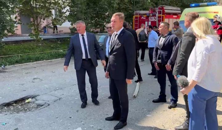 Роман Бусаргин заявил об оказании помощи всем пострадавшим во взрыве на Блинова