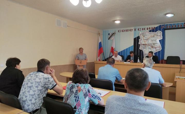 Досрочная отставка: Федор Калмыков покинул пост главы Советского района 