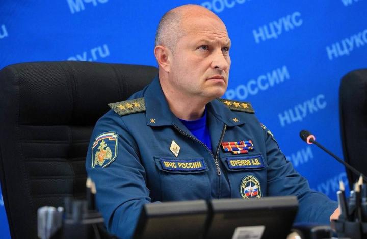 Глава МЧС России вылетит в Саратов после взрыва газа на улице Блинова