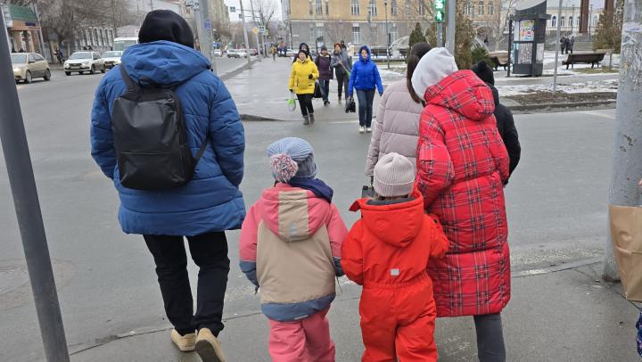 Каждая десятая семья в Саратовской области признана многодетной