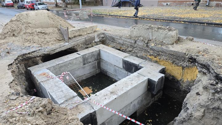 В Саратове придумали необычный способ перекрывать незаконные врезки в коллектор