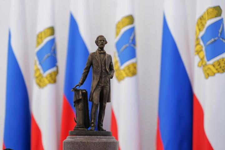 В Саратове определили дату установки памятника Боголюбову