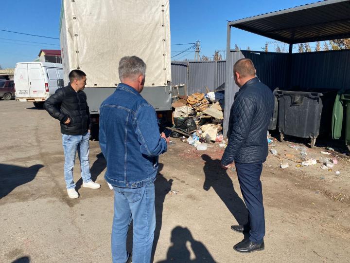 «Ситиматик» продолжает нарушать правила вывоза мусора в Саратове