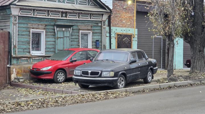 В Саратове перекроют несколько улиц из-за земляных работ 