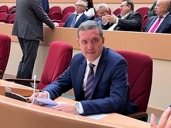 Внезапная отставка: Александр Бурмак покинул пост главы Кировского района Саратова