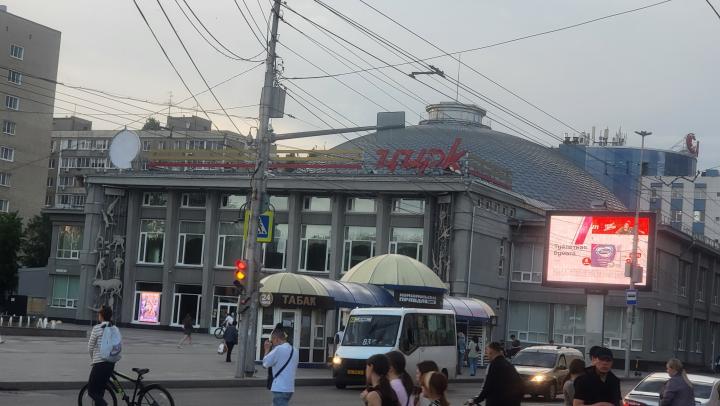 В центре Саратова появятся заездные карманы для автобусов