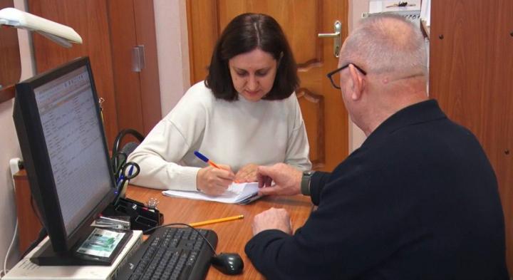 Жителям Энгельсского района напомнили о сроках получения компенсации за оформление домов Жителям Энгельсского района напомнили о сроках получения компенсации за оформление домов