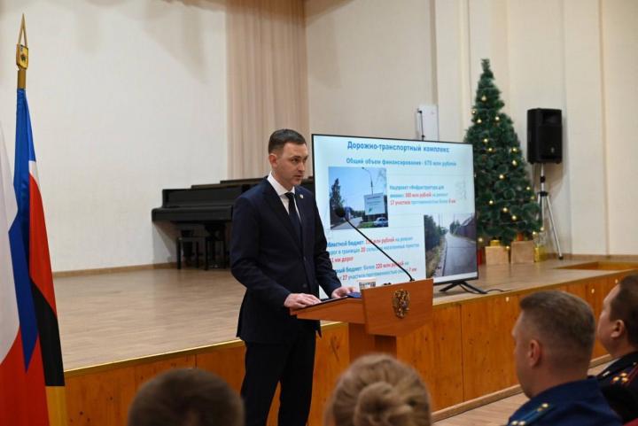 Дороги, жильё и школы: что изменилось в Энгельсском районе за полгода Дороги, жильё и школы: что изменилось в Энгельсском районе за полгода