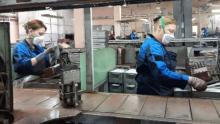 Замминистра промышленности Саратовской области заявил о росте зарплат в отрасли