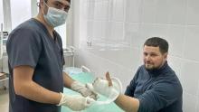 Саратовские врачи спасли кисть мужчины от инвалидности после травмы «болгаркой»