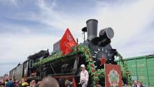 8 мая - последний день пребывания ретропоезда «Воинский эшелон» в Саратовской области