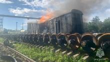 В Энгельсе горел вагон со смолами: подробности опасного пожара