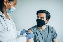 Минздрав: вакцинация от ковида, скорее всего, будет обязательной