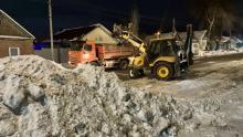 Максим Леонов: в Энгельсе за ночь вывезли более 1,7 тысячи кубометров снега