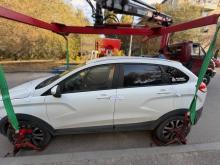 В Саратове приставы арестовали Lada XRAY женщины, задолжавшей 1,3 млн рублей