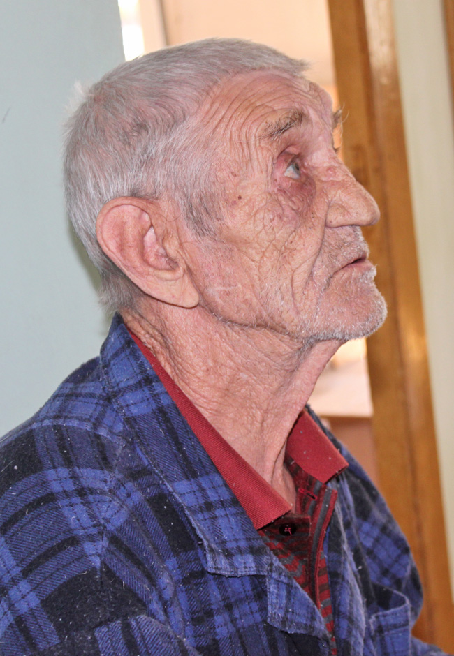 Владимир Стадник не видит уже шестой год.  Как же он голосовал?